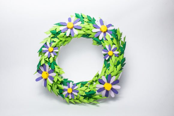 Charming Paper Flower Wreath Svg Daisies