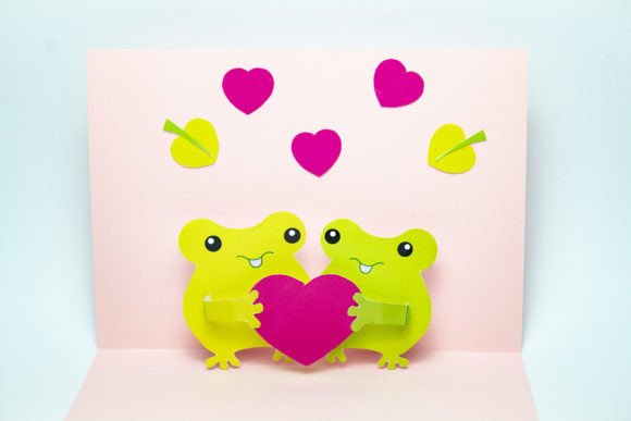 Frogs In Love Pop Up Card Svg Template